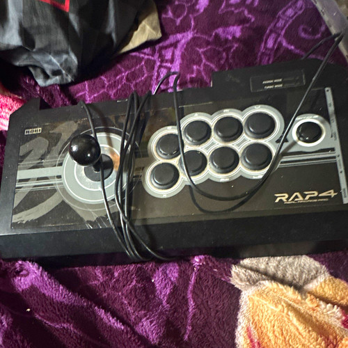 Hori real arcade pro rap4 - real, 4