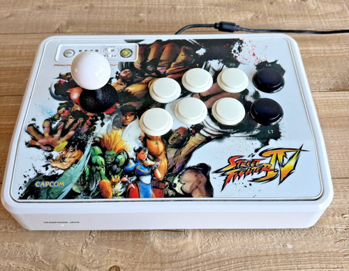 Mad catz street fighter - mad, iv