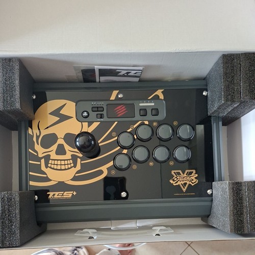 Mad catz street fighter - catz,